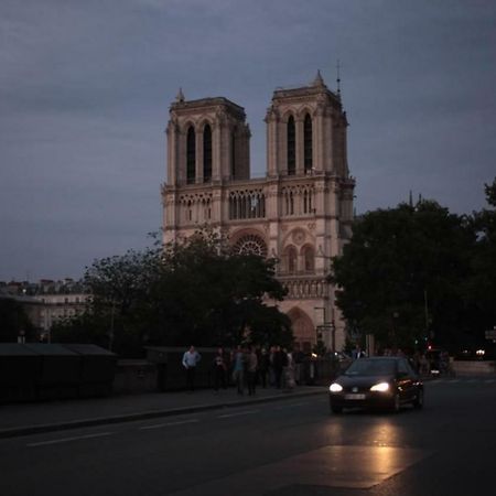Appartement Saint Michel Notre Dame à Paris Extérieur photo